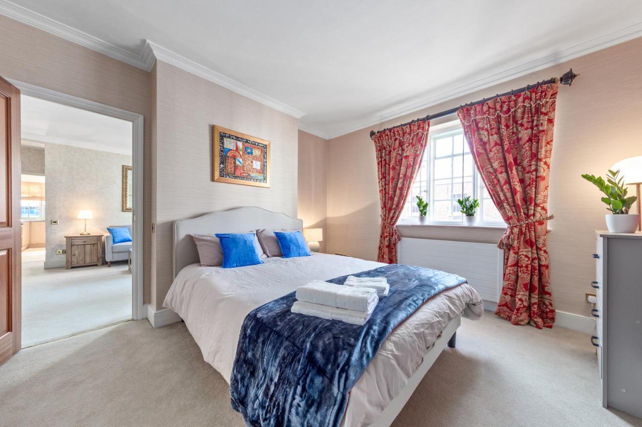 The Mayfair Large Snug Londra Esterno foto
