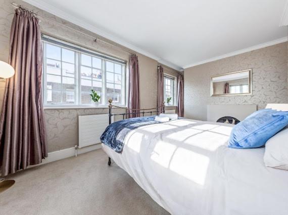 The Mayfair Large Snug Londra Esterno foto